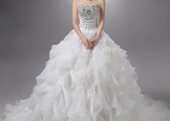 Champange Casual Bridal Ball Gowns Tulle With Crystal Beads Floor Length 80-90 Cm
