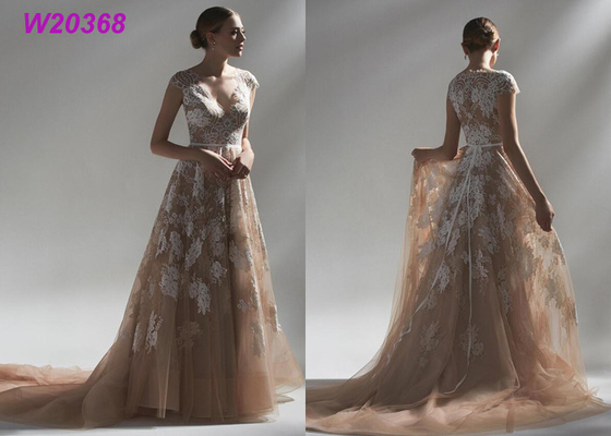 Ball Multi Colored Suknie ślubne Brown Lace Aplikacje Suknie ślubne Długa szata